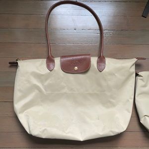 Medium Longchamp Bag✨
